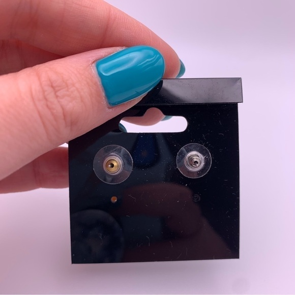 Two Tone White Faux Pearl Stud Earrings - Picture 3 of 7